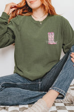 Load image into Gallery viewer, Howdy PLUS Graphic Tee