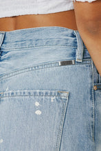 Load image into Gallery viewer, Trisha Kan Can Jeans
