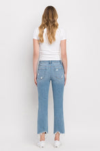 Load image into Gallery viewer, High Rise Distressed Cropped Straight Jeans
