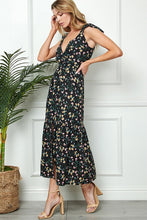 Load image into Gallery viewer, Floral Maxi Dress
