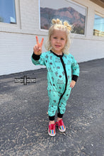 Load image into Gallery viewer, Howdy Desert Onesie
