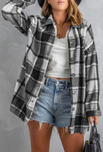 Load image into Gallery viewer, Plaid Shacket
